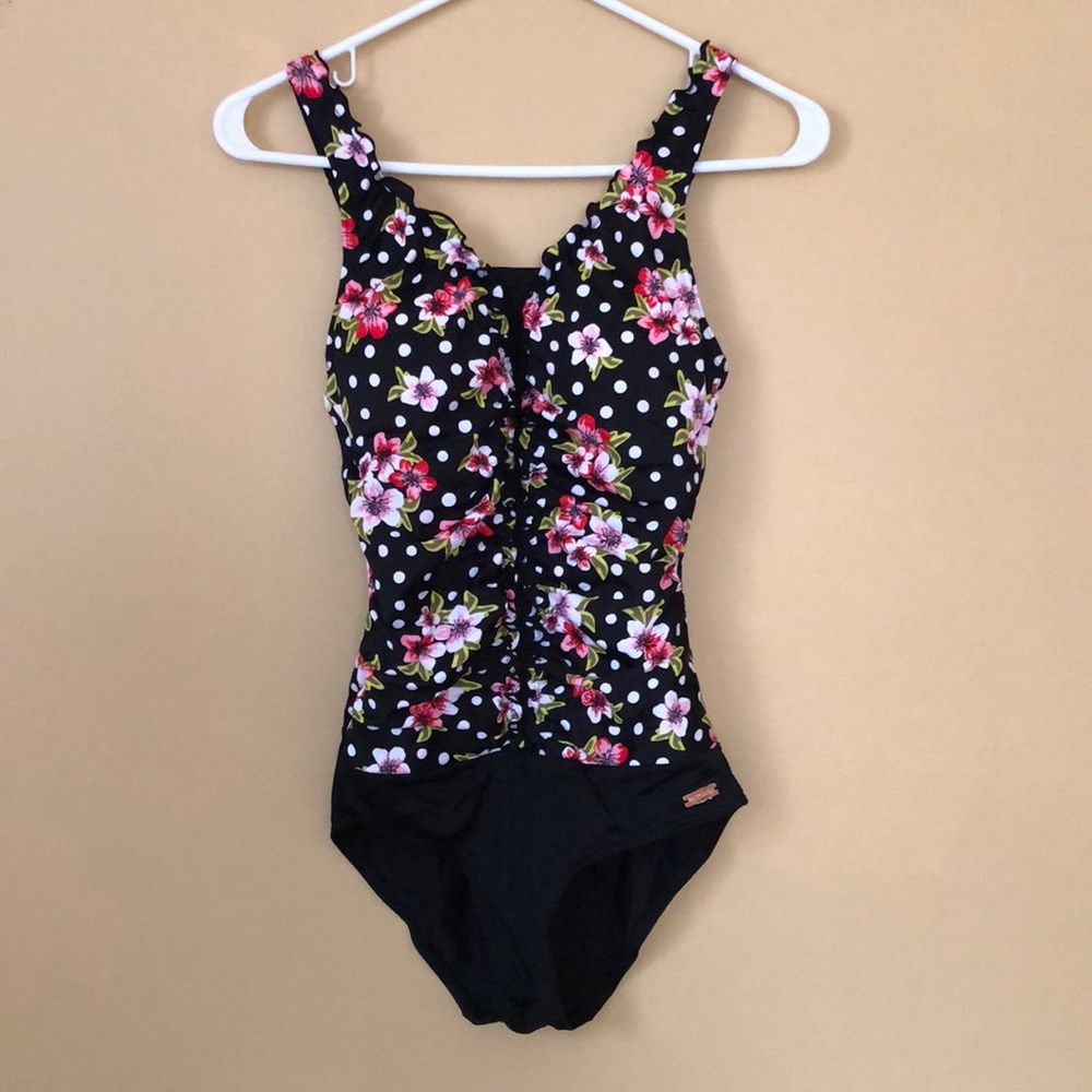 Lascana floral one piece bathing suit